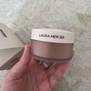 BRAND NEW Laura Mercier Setting Powder